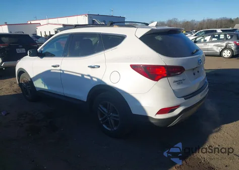 2017 Hyundai Santa Fe Sport 2.4L z USA, uszkodzony, nr VIN 5NMZUDLB3HH002255